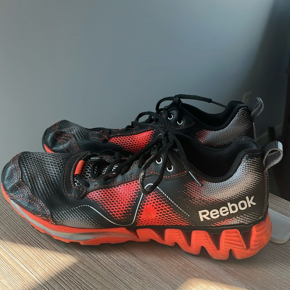 Men’s Reebok Zig Tech Orange & Black Shoes